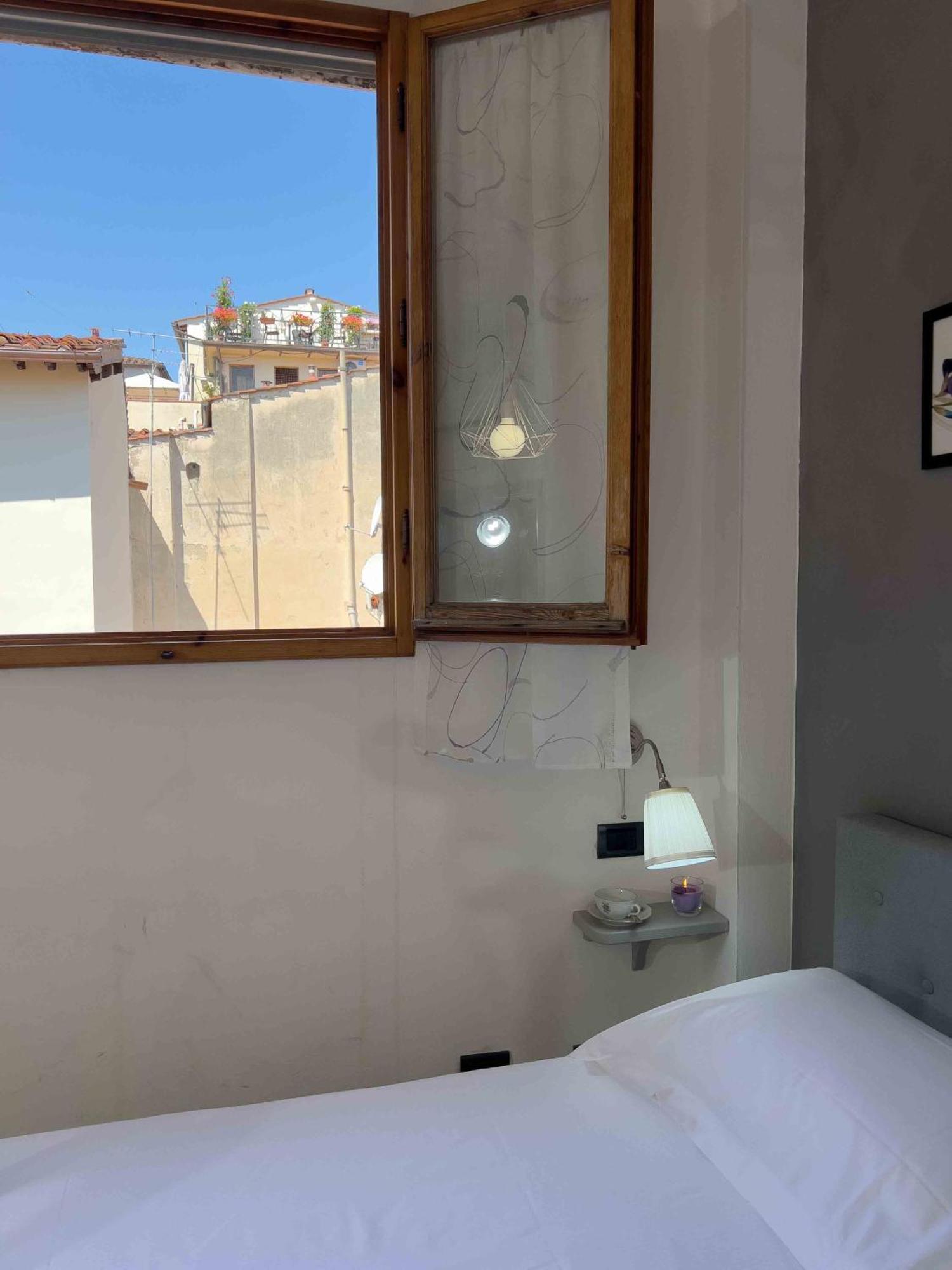 Lezioso, Casegalante In Apartamento *