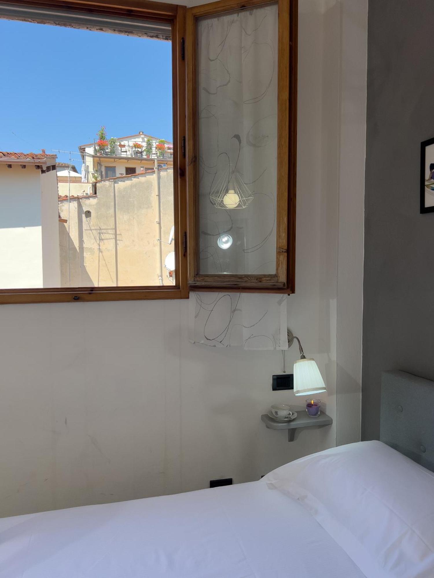 Lezioso, Casegalante In